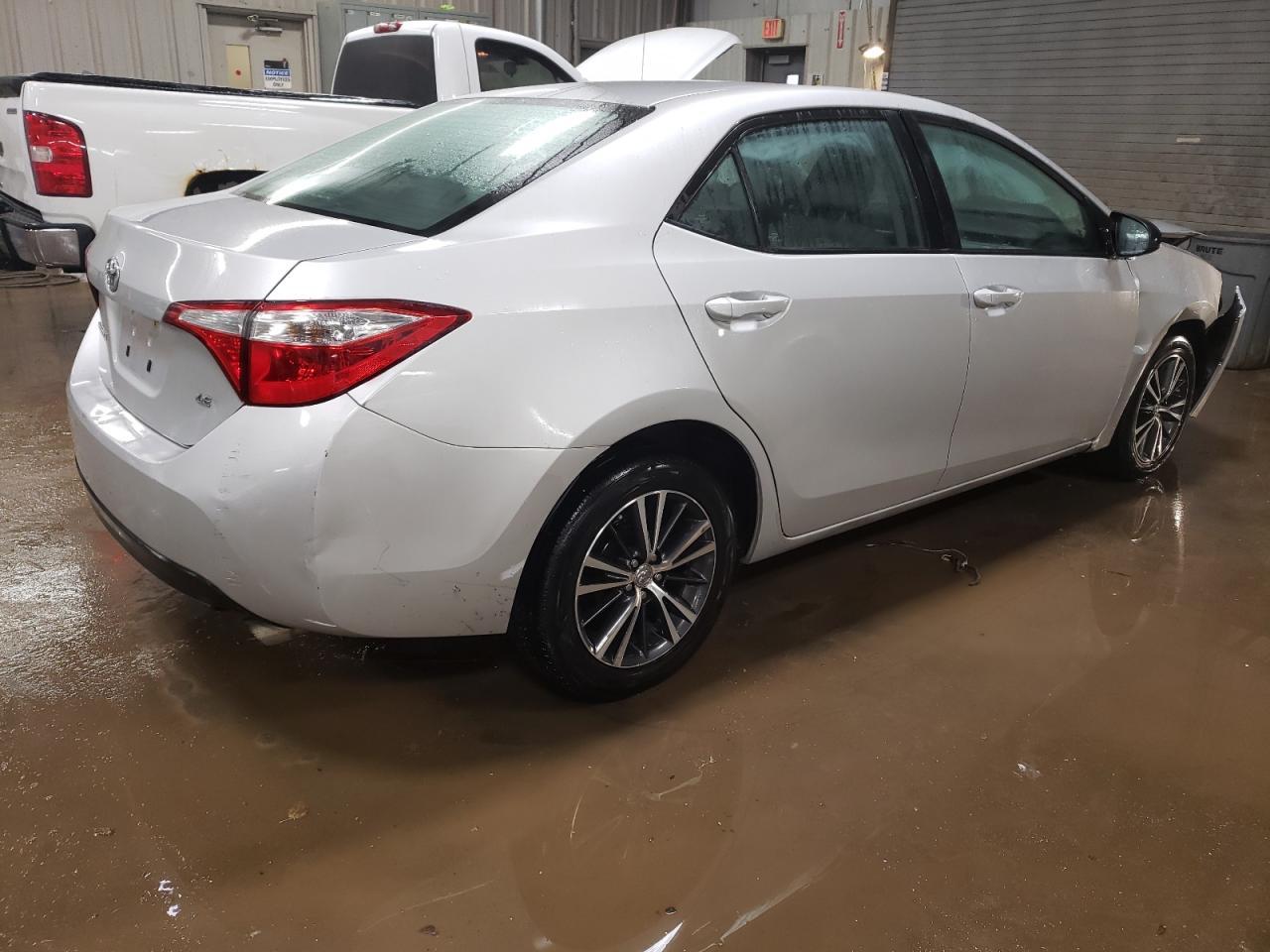 2016 TOYOTA COROLLA L - Фото 3