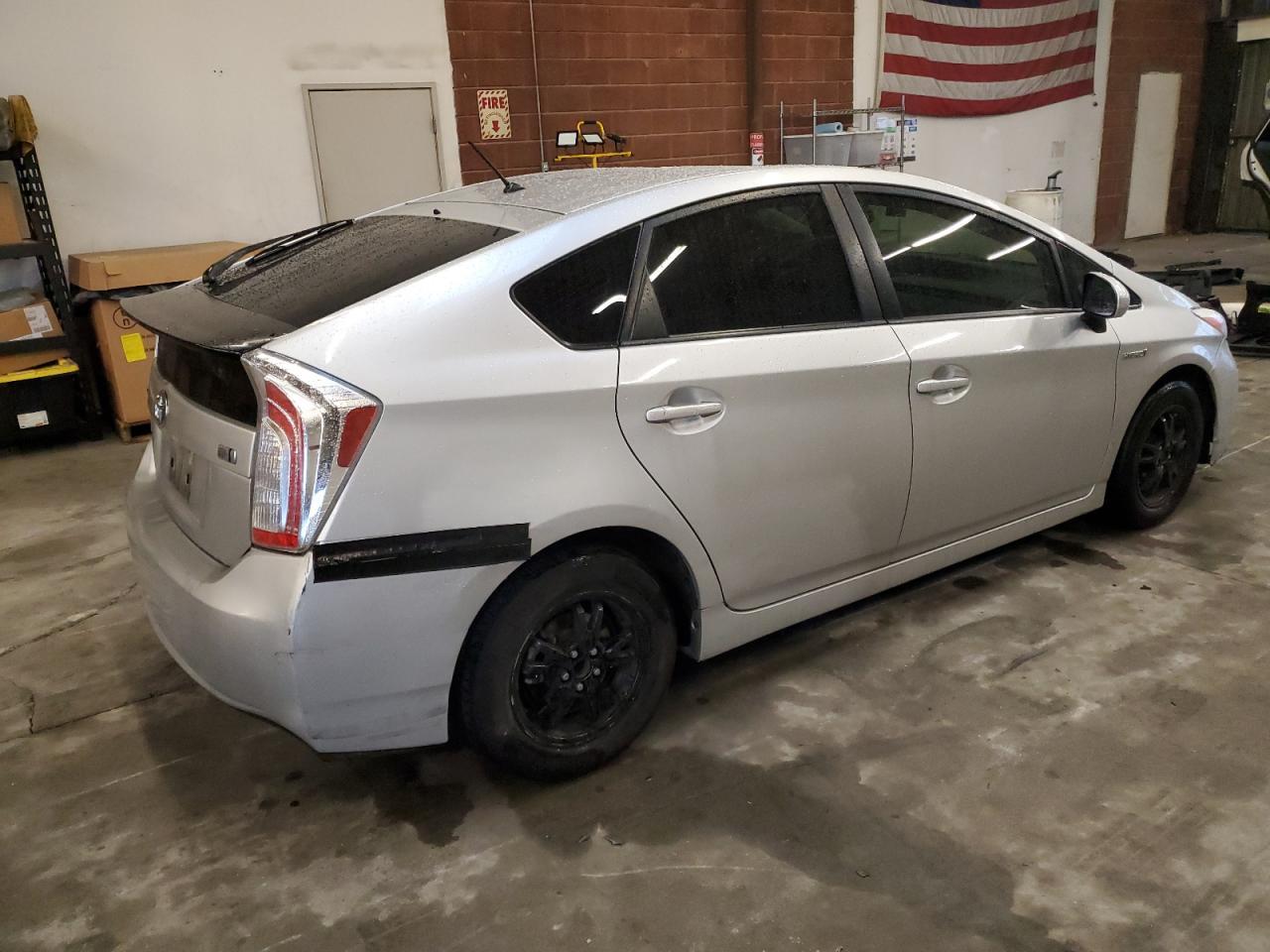 2013 TOYOTA PRIUS - Image 3