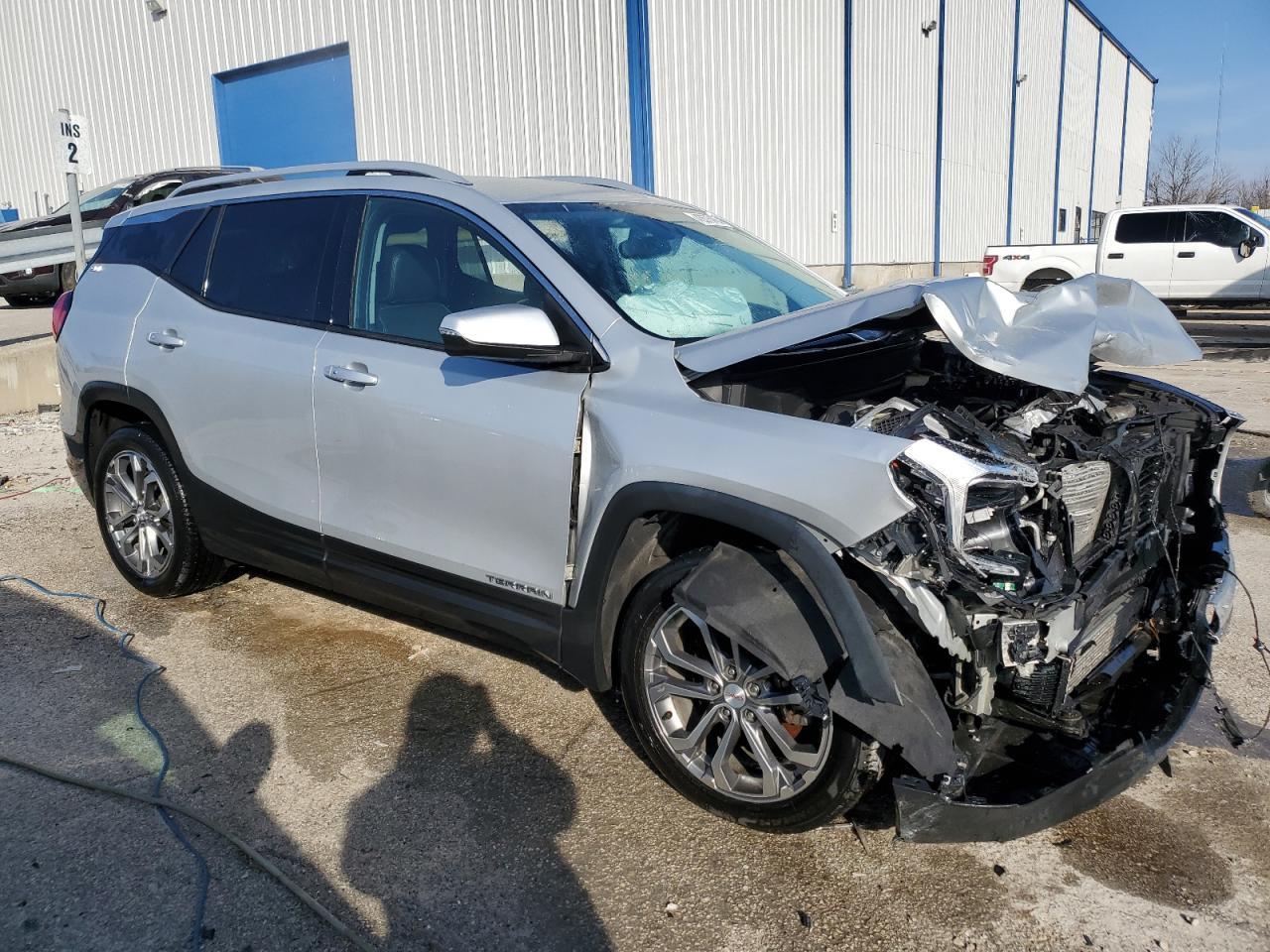 2019 GMC TERRAIN SL - Image 4