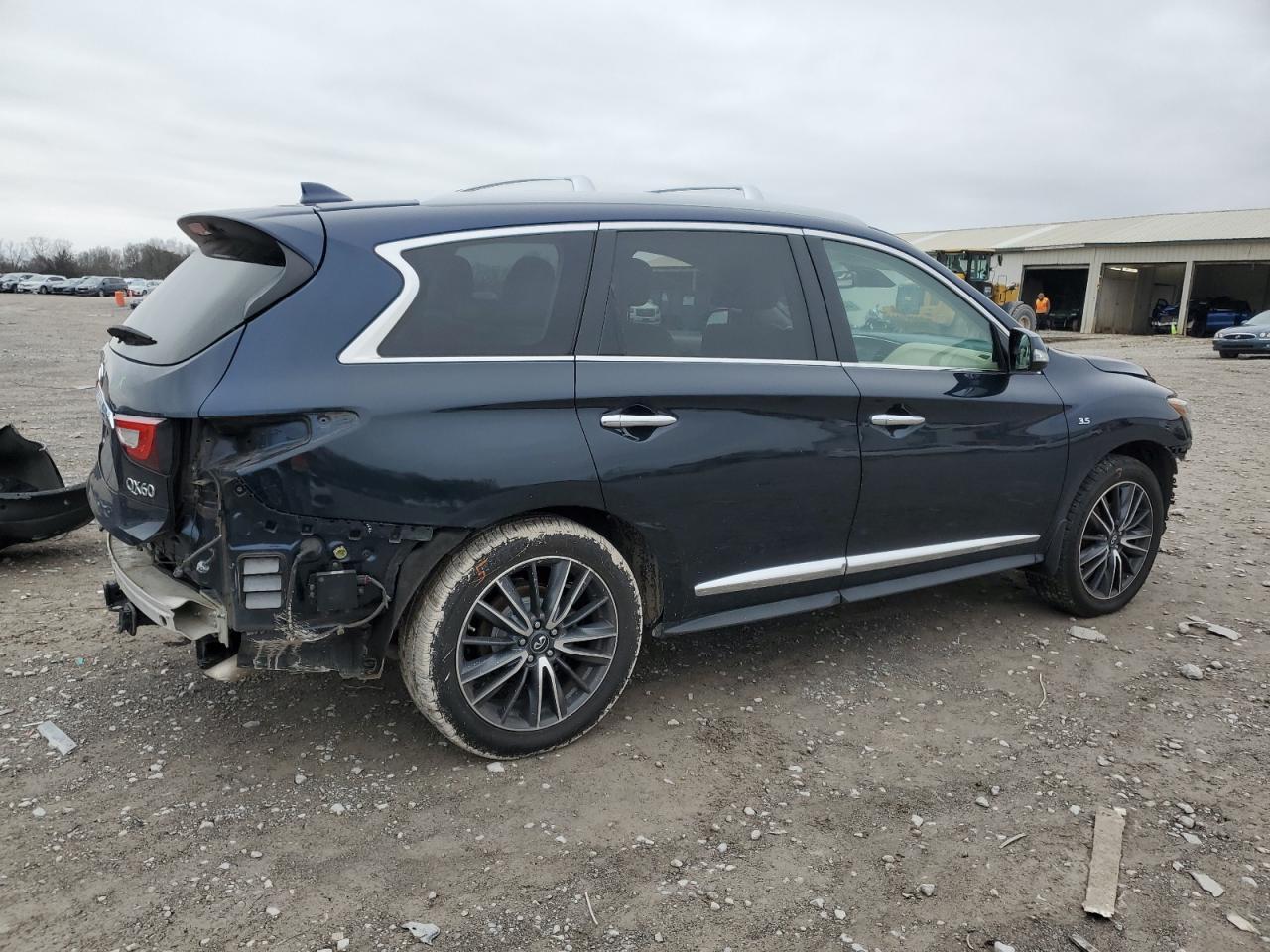 2016 INFINITI QX60 - Image 3