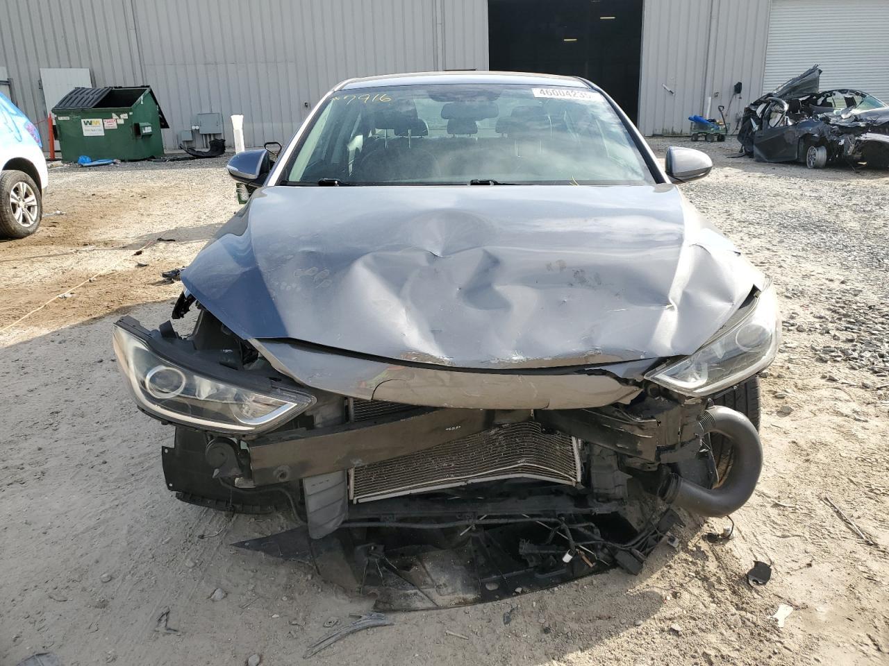2017 HYUNDAI ELANTRA SE - Фото 5