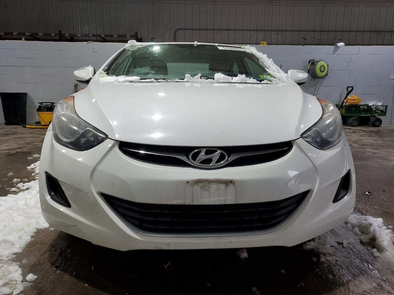 2013 HYUNDAI ELANTRA GL - Image 5