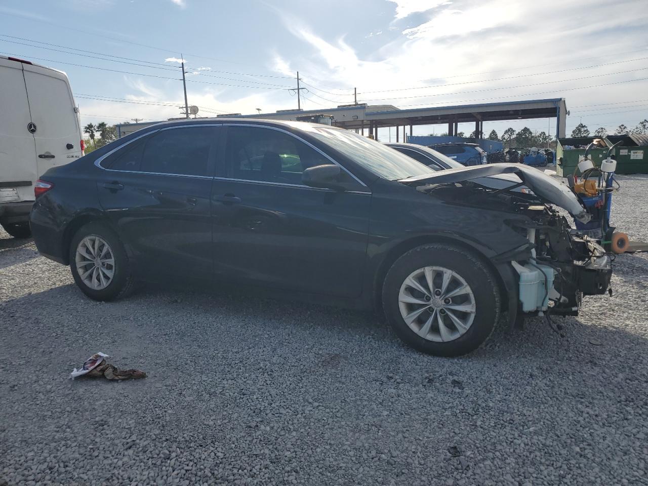 2016 TOYOTA CAMRY LE - Фото 4