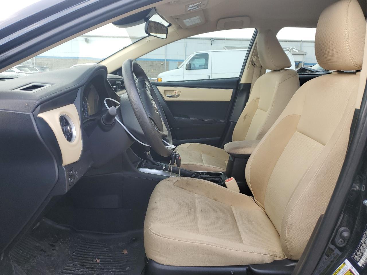 2019 TOYOTA COROLLA L - Image 7