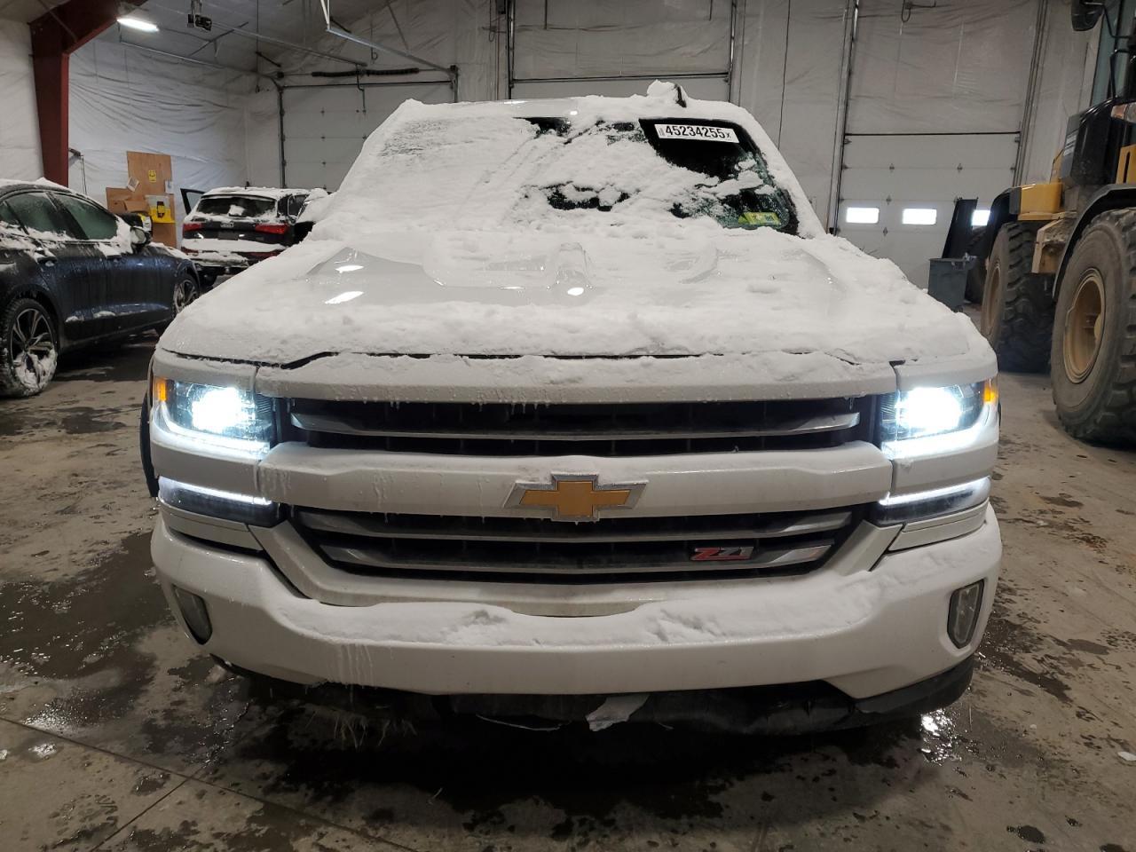 2018 CHEVROLET SILVERADO - Image 5