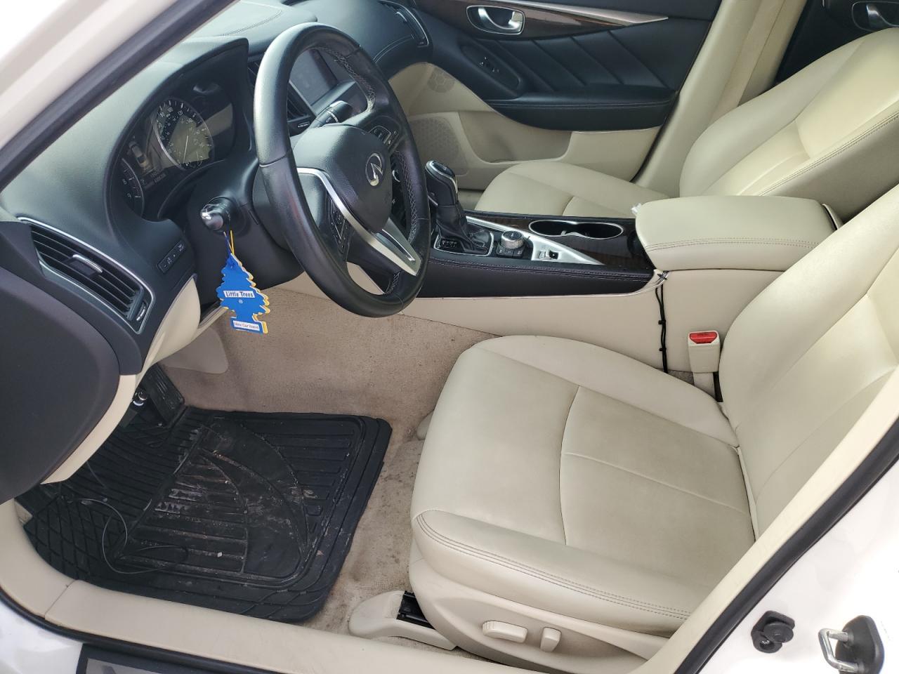 2019 INFINITI Q50 LUXE - Image 7
