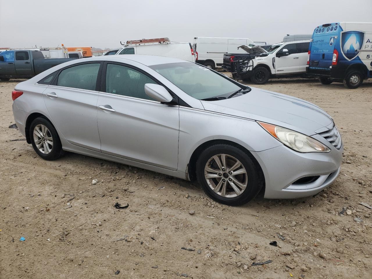 2011 HYUNDAI SONATA GLS - Image 4