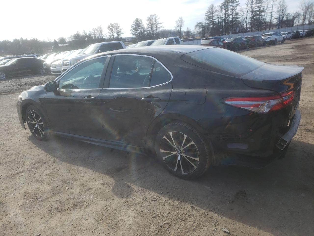 2018 TOYOTA CAMRY L - Image 2
