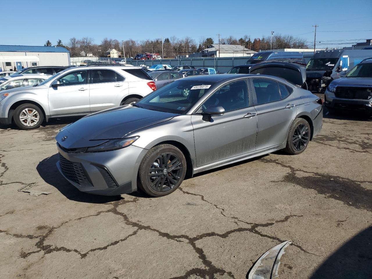 2025 TOYOTA CAMRY XSE