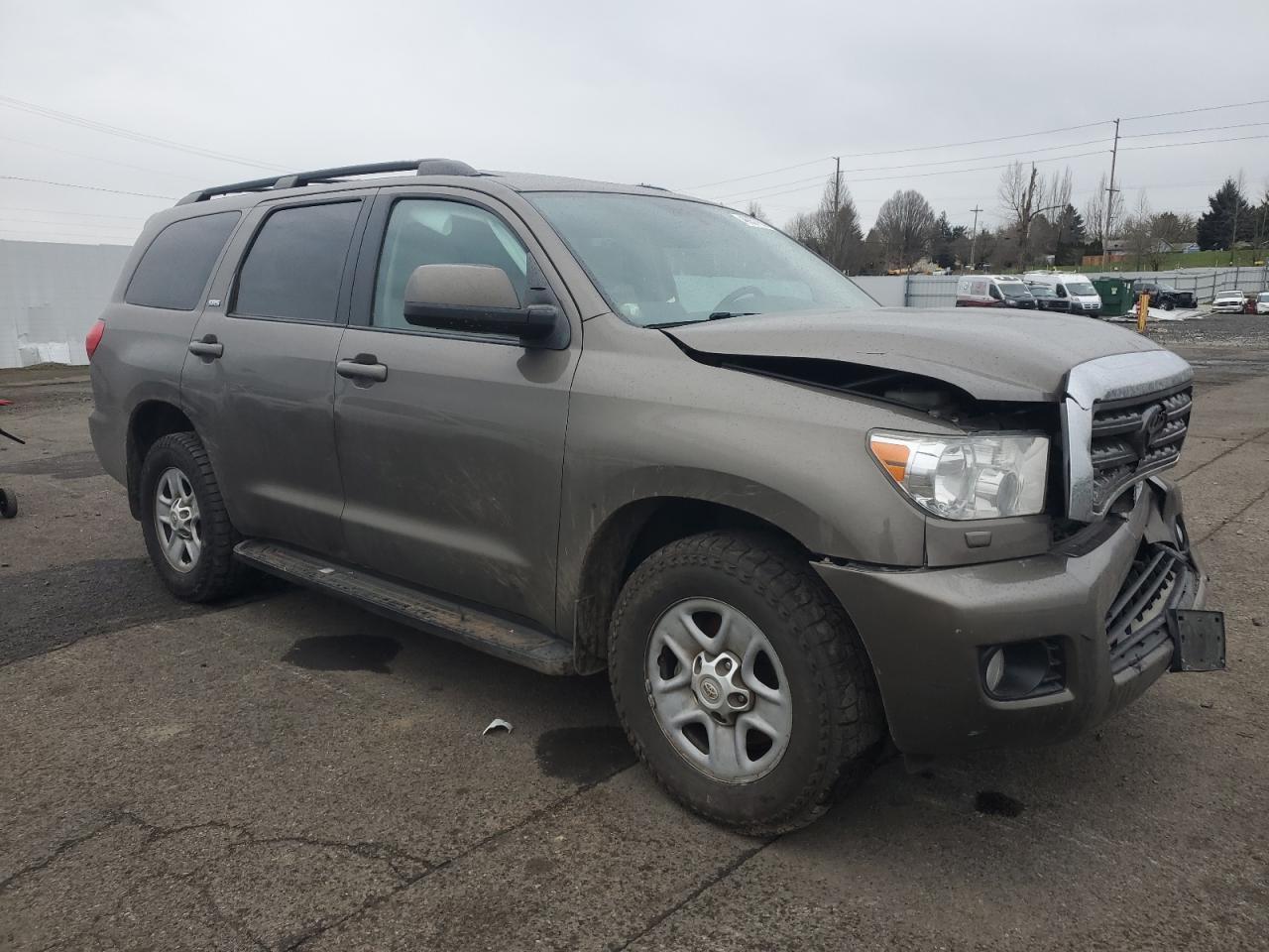 2014 TOYOTA SEQUOIA SR - Фото 4