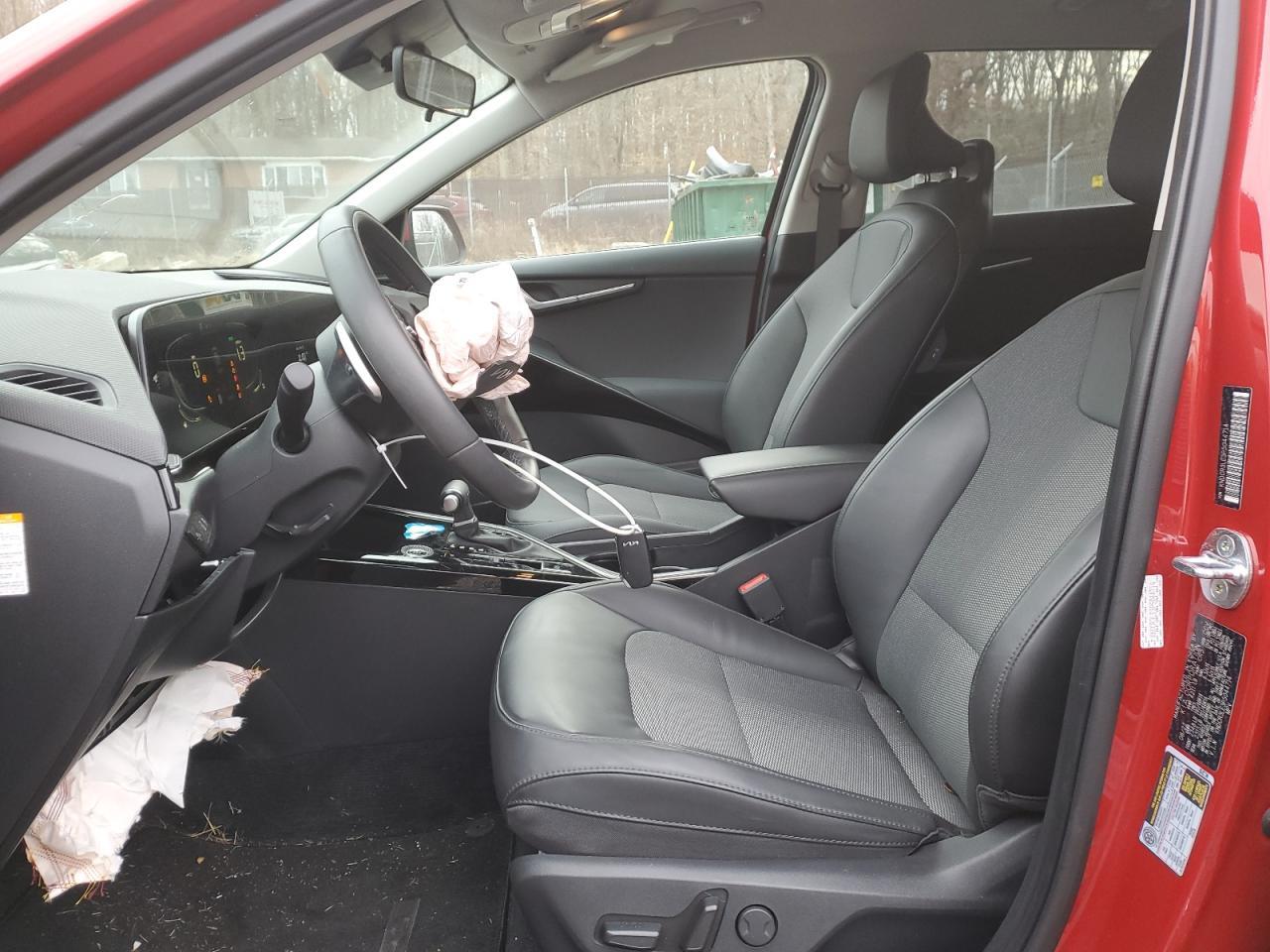 2023 KIA NIRO EX - Image 7
