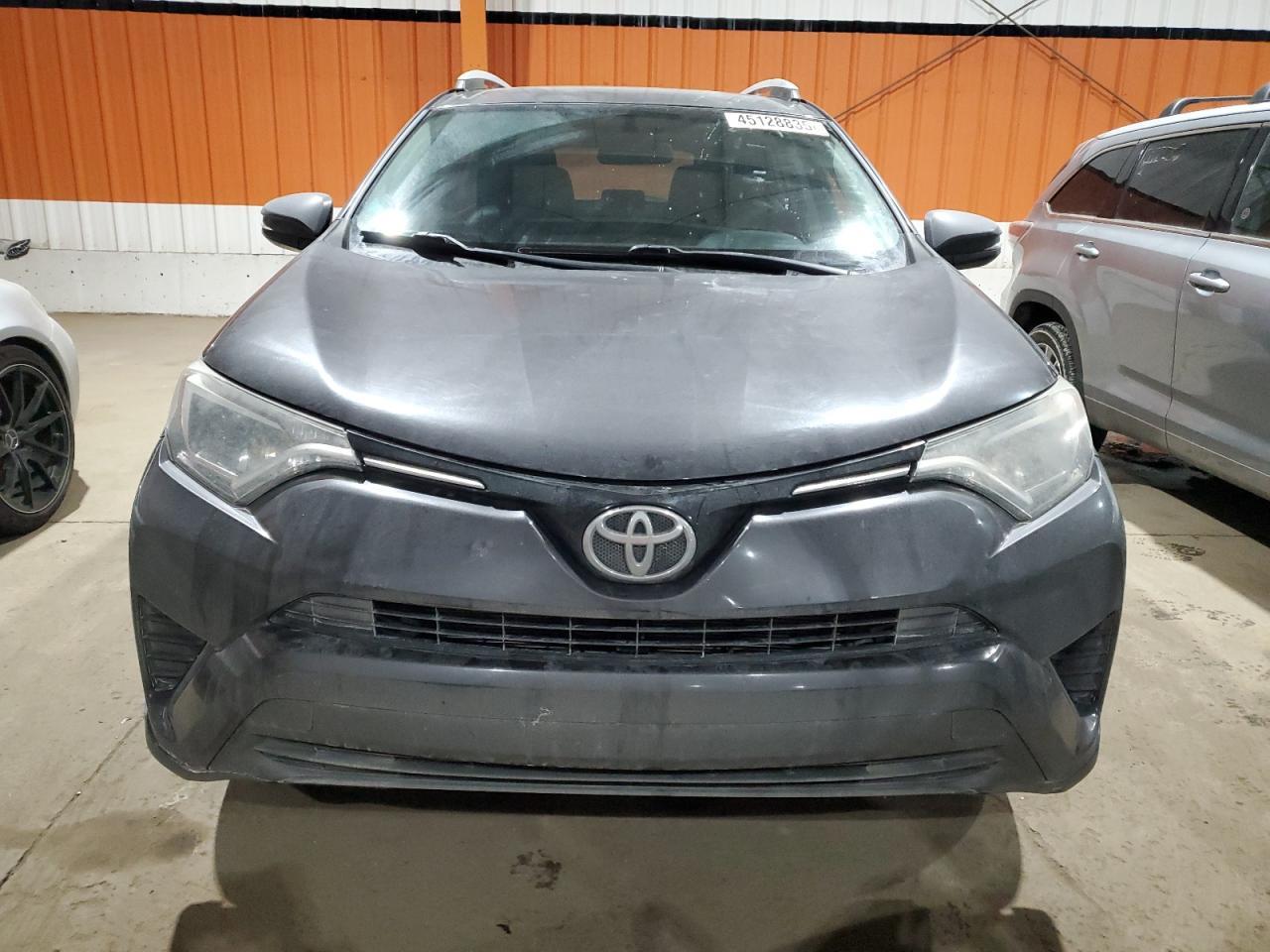 2016 TOYOTA RAV4 LE - Фото 5
