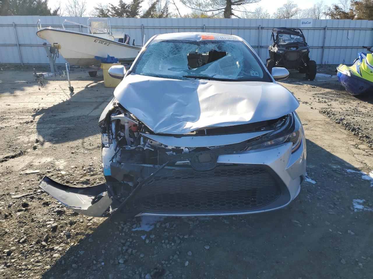 2021 TOYOTA COROLLA LE - Фото 5