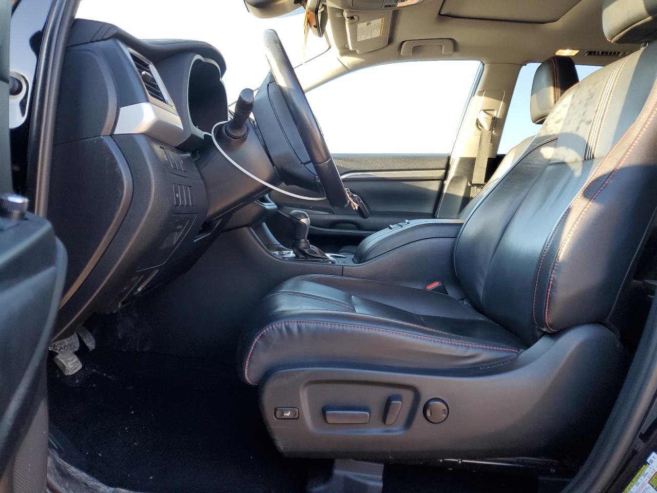2019 TOYOTA HIGHLANDER - Image 7