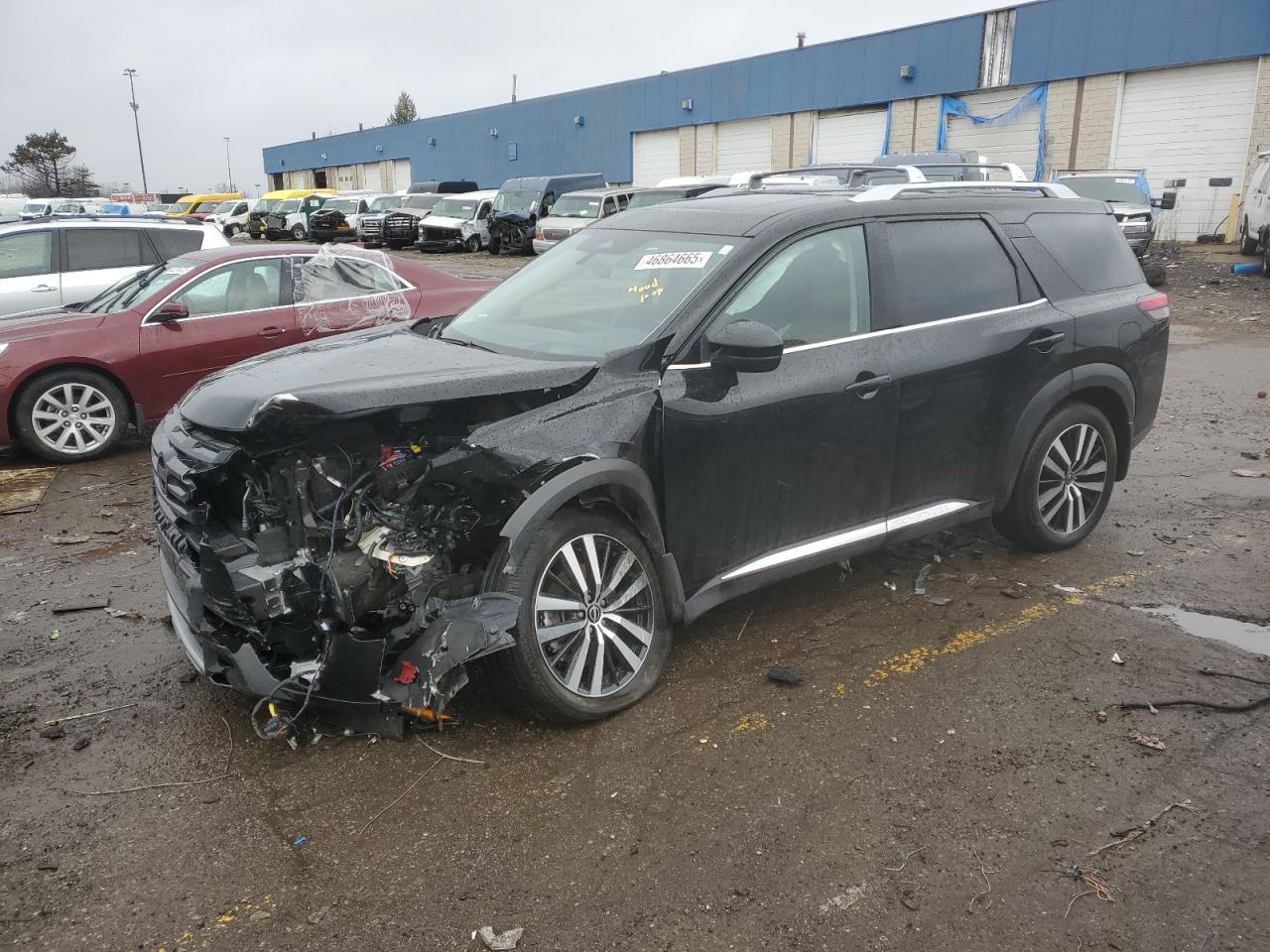 2024 NISSAN PATHFINDER