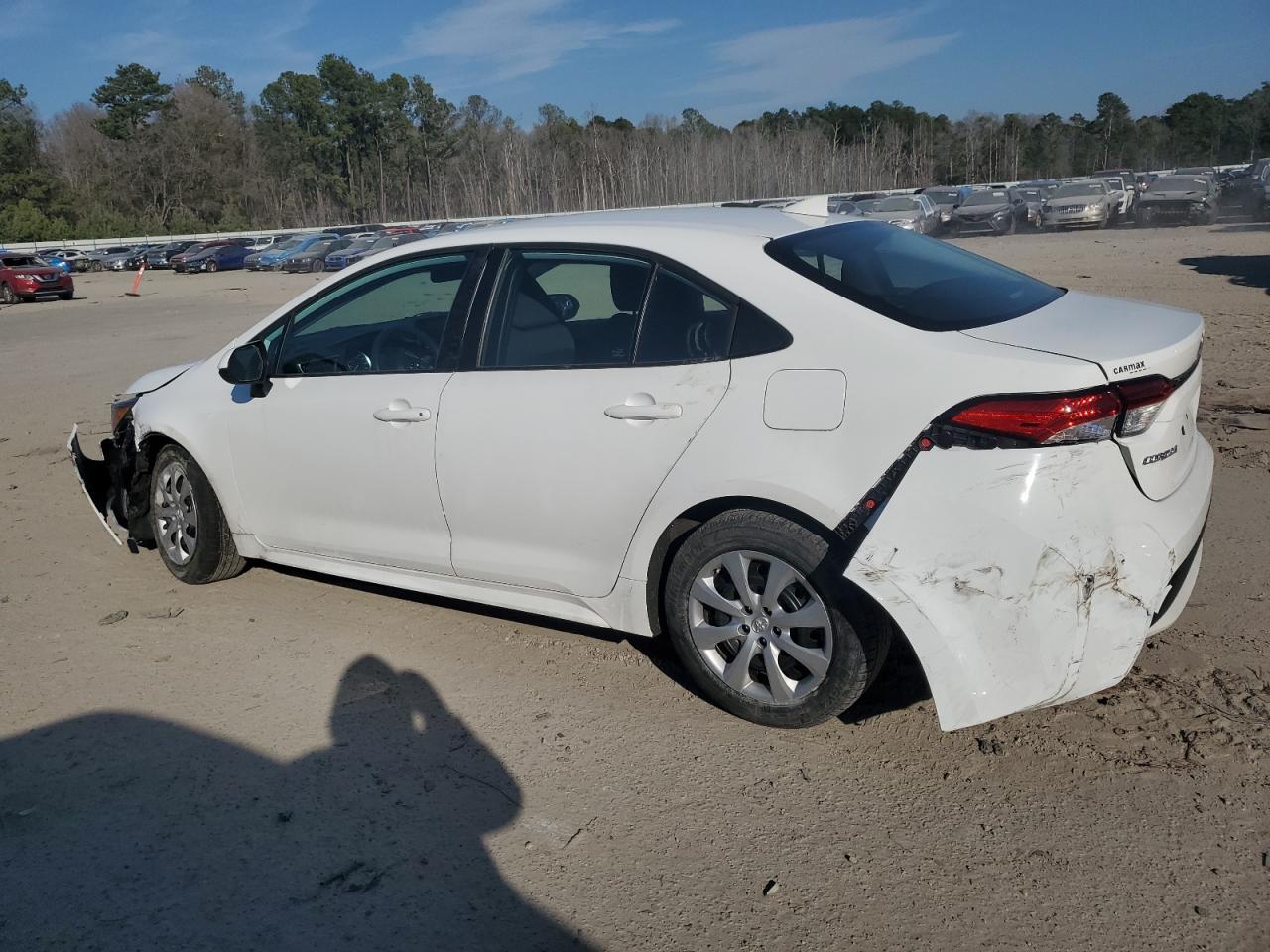 2022 TOYOTA COROLLA LE - Фото 2