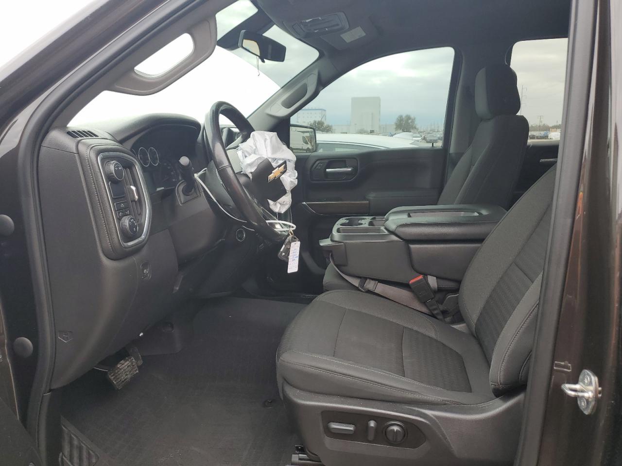 2021 CHEVROLET SILVERADO - Фото 7