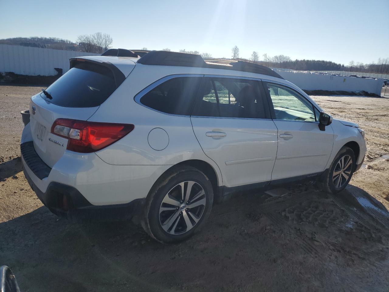 2018 SUBARU OUTBACK 2. - Фото 3