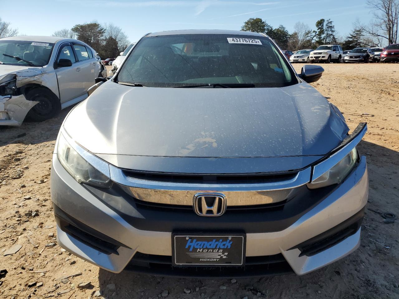 2016 HONDA CIVIC LX - Image 5