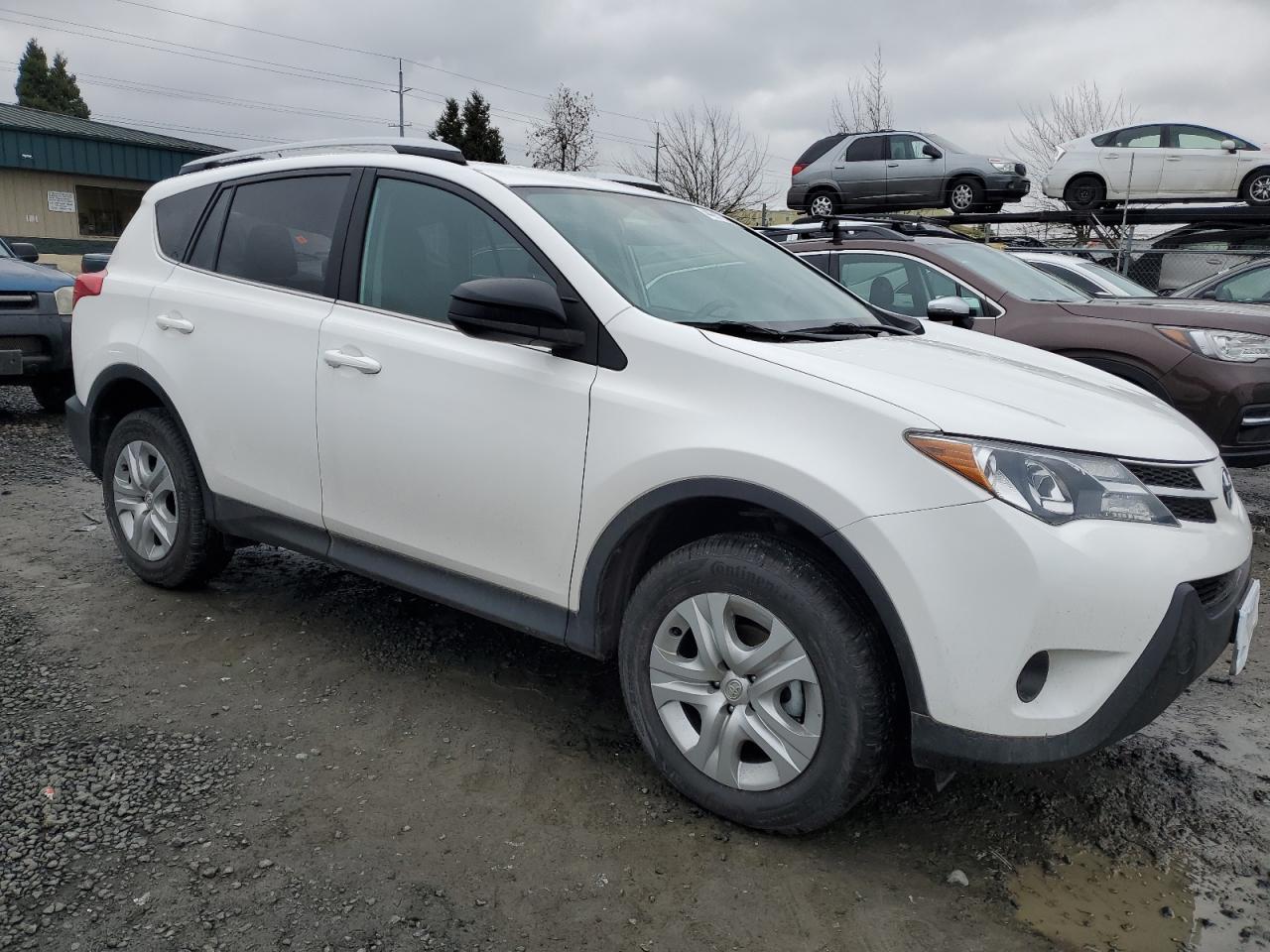 2014 TOYOTA RAV4 LE - Image 4