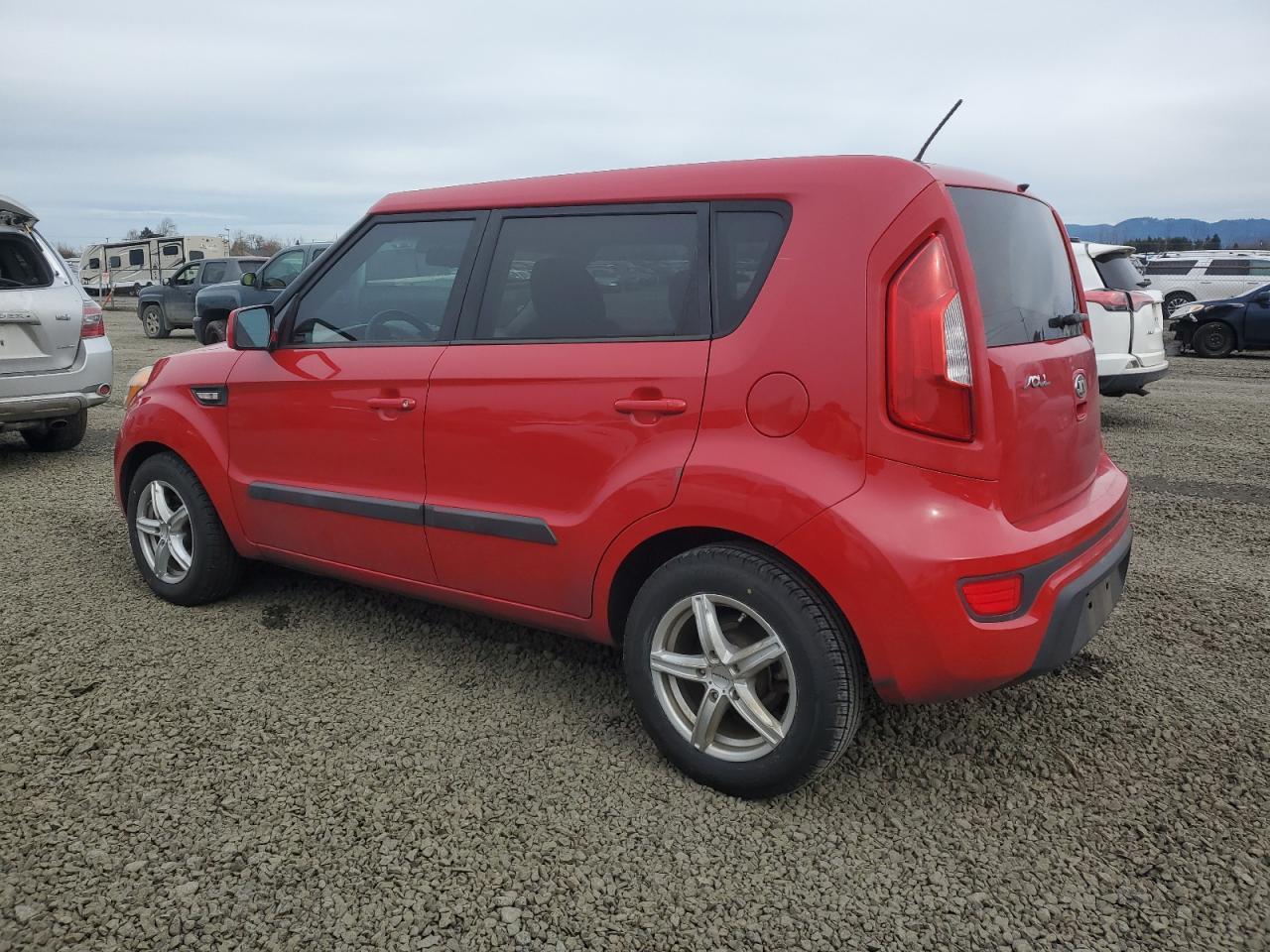 2013 KIA SOUL - Image 2