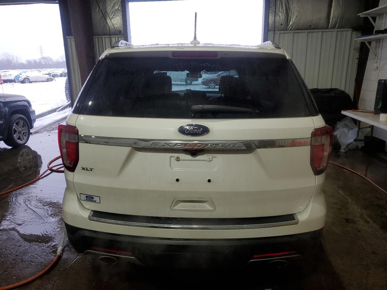 2018 FORD EXPLORER X - Фото 6