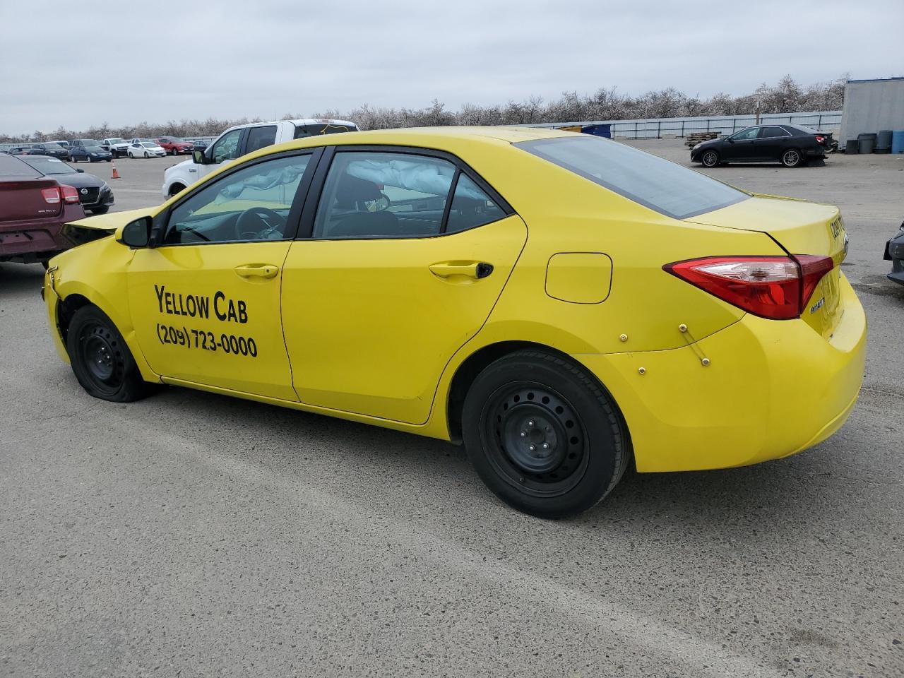 2019 TOYOTA COROLLA L - Image 2