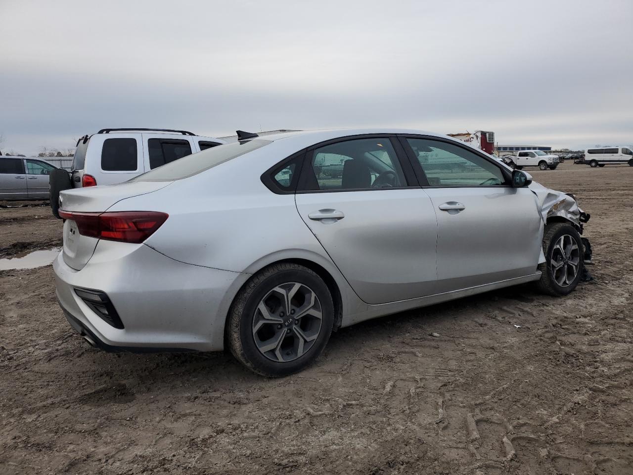 2020 KIA FORTE FE - Image 3