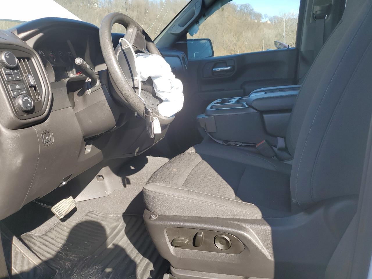 2023 CHEVROLET SILVERADO - Image 7