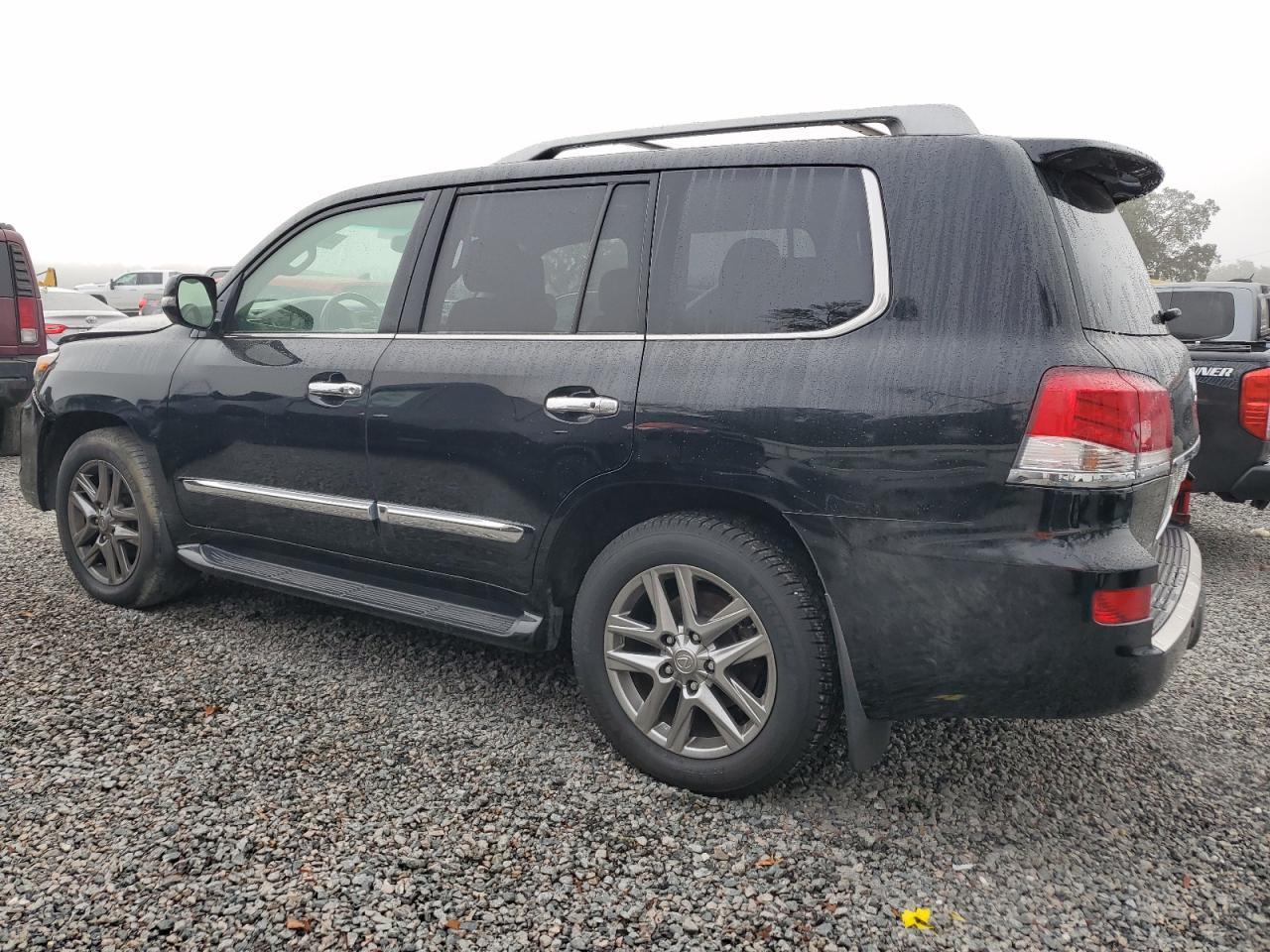 2015 LEXUS LX 570 - Фото 2