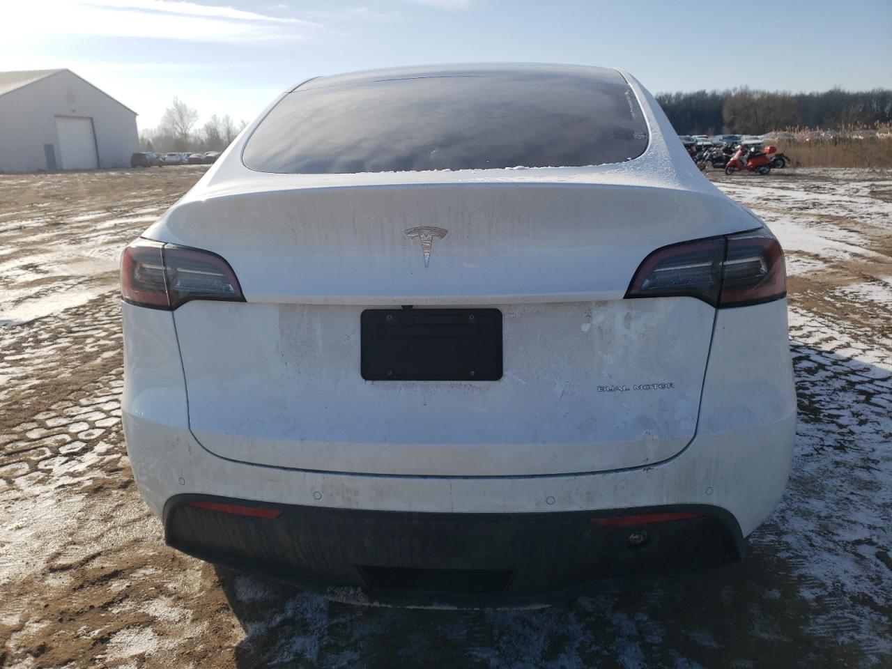 2022 TESLA MODEL Y - Image 6