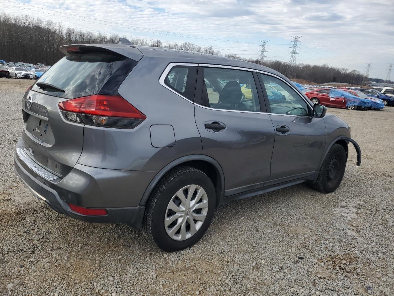 2018 NISSAN ROGUE S - Фото 3
