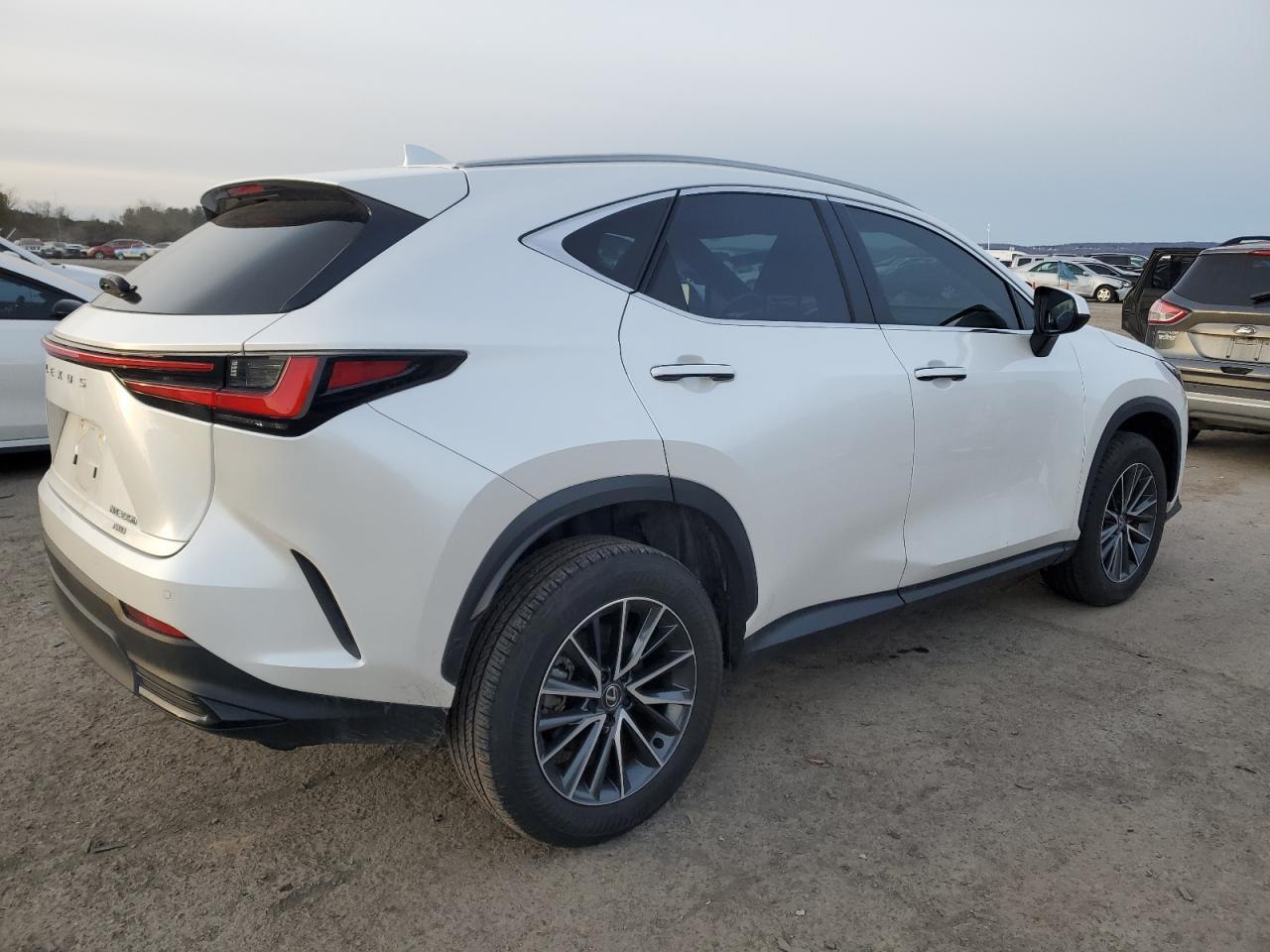 2024 LEXUS NX 350H BA - Image 3