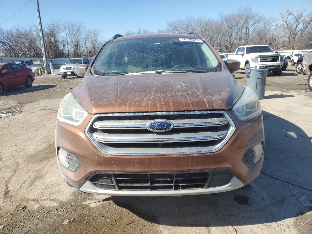 2017 FORD ESCAPE SE - Фото 5
