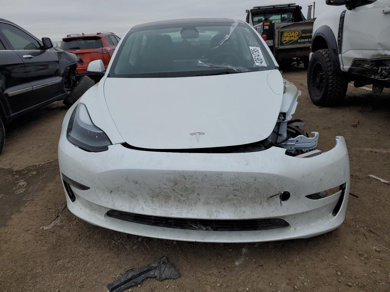 2023 TESLA MODEL 3 - Image 5