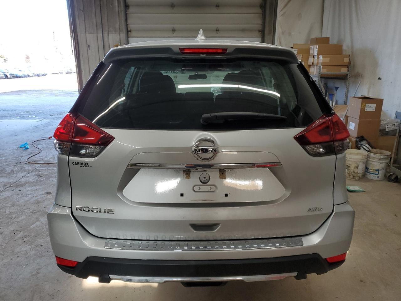 2018 NISSAN ROGUE S - Image 6