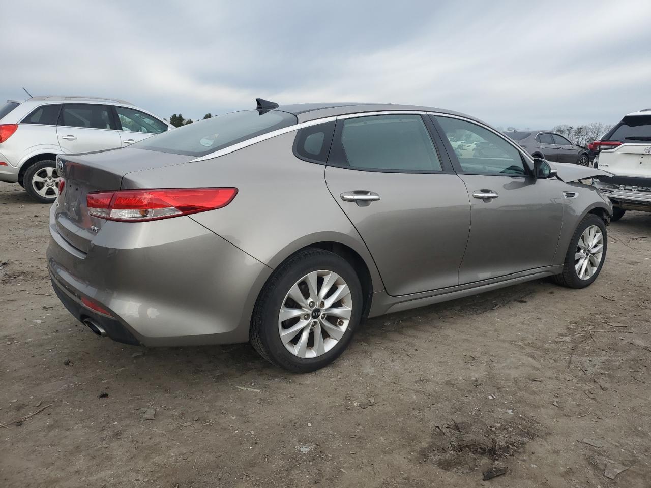 2016 KIA OPTIMA - Image 3