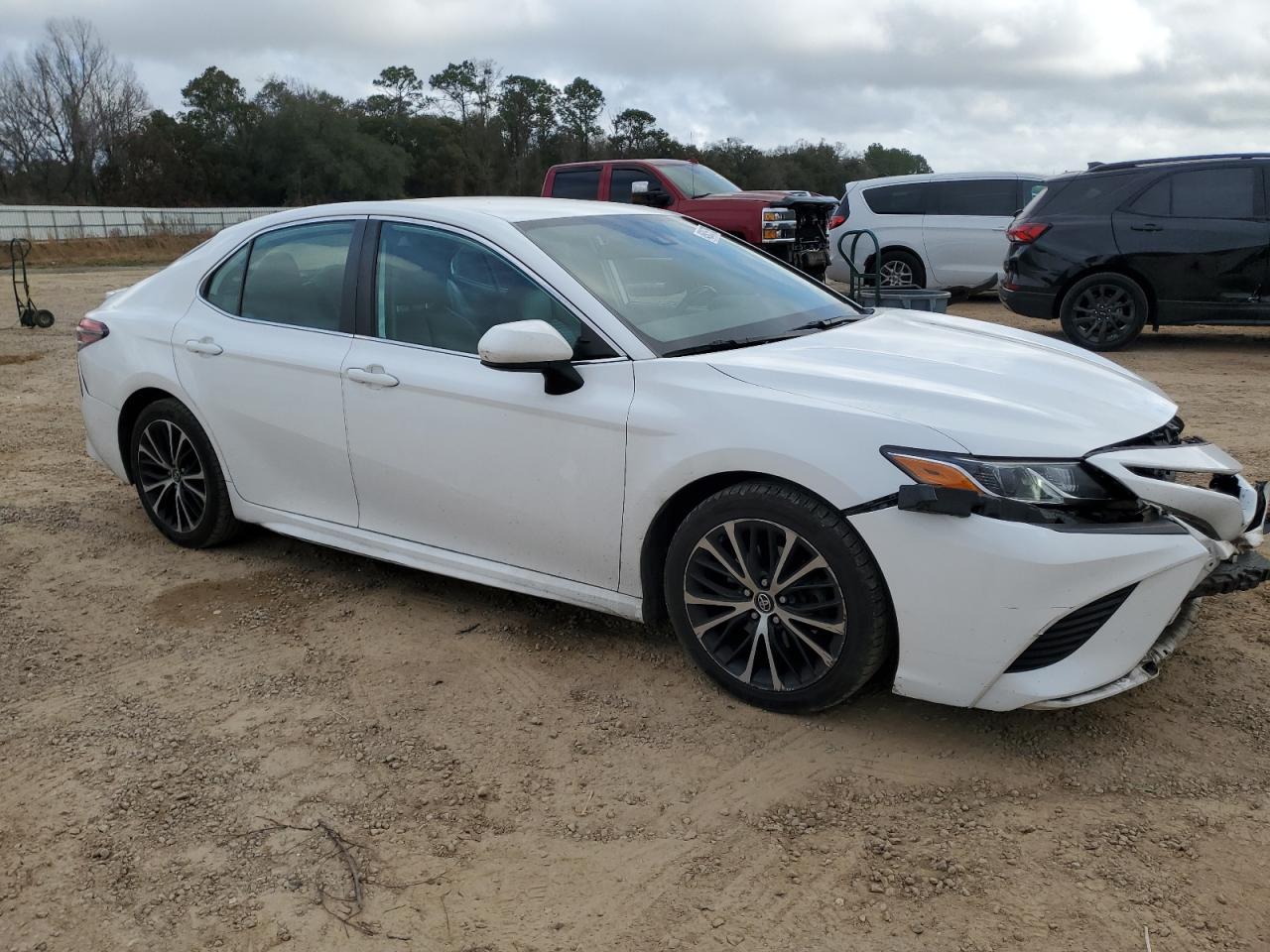 2019 TOYOTA CAMRY L - Image 4