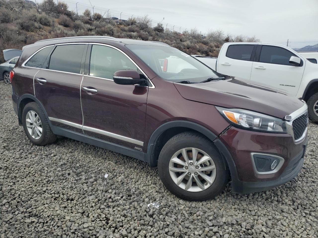 2017 KIA SORENTO LX - Фото 4