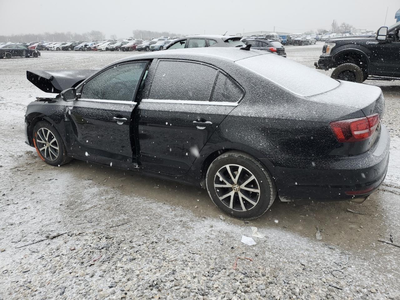 2017 VOLKSWAGEN JETTA SE - Фото 2