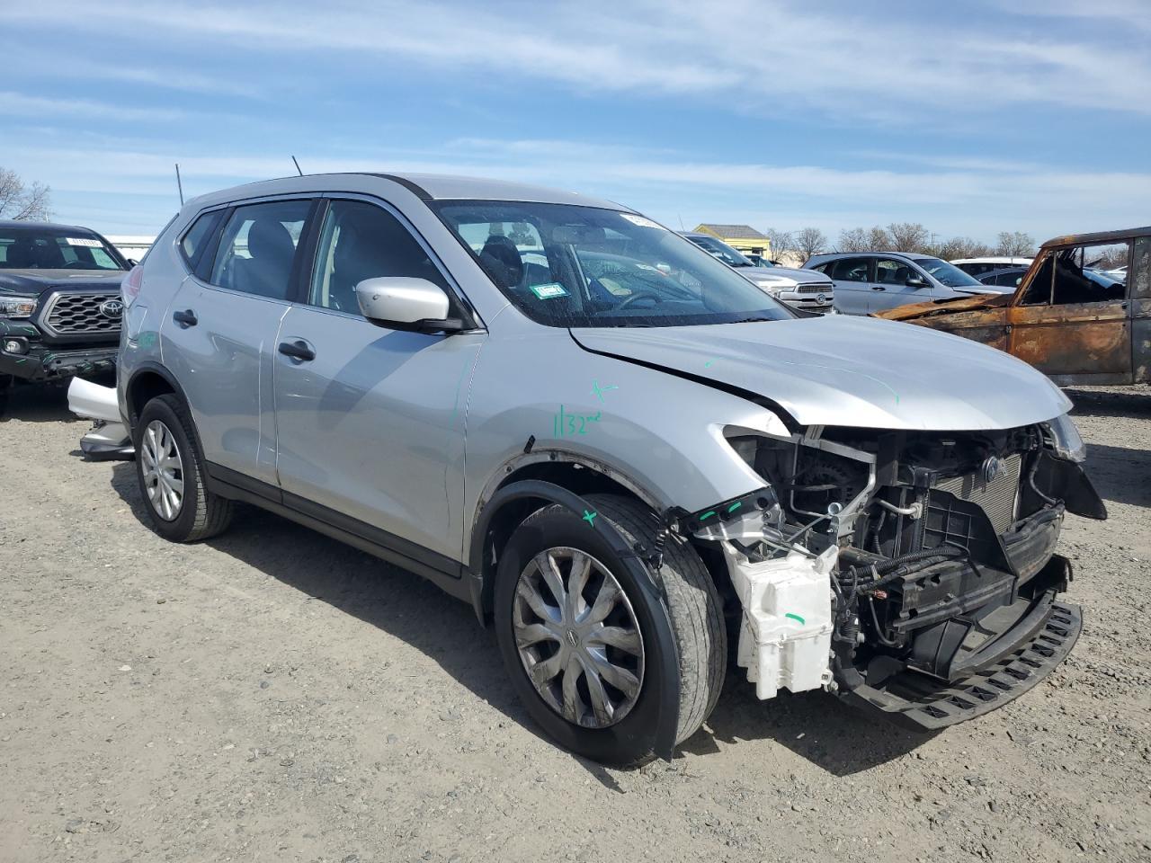 2016 NISSAN ROGUE S - Image 4