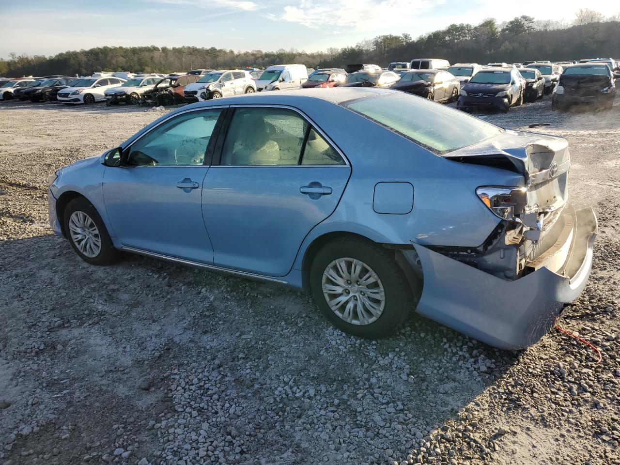 2012 TOYOTA CAMRY BASE - Фото 2