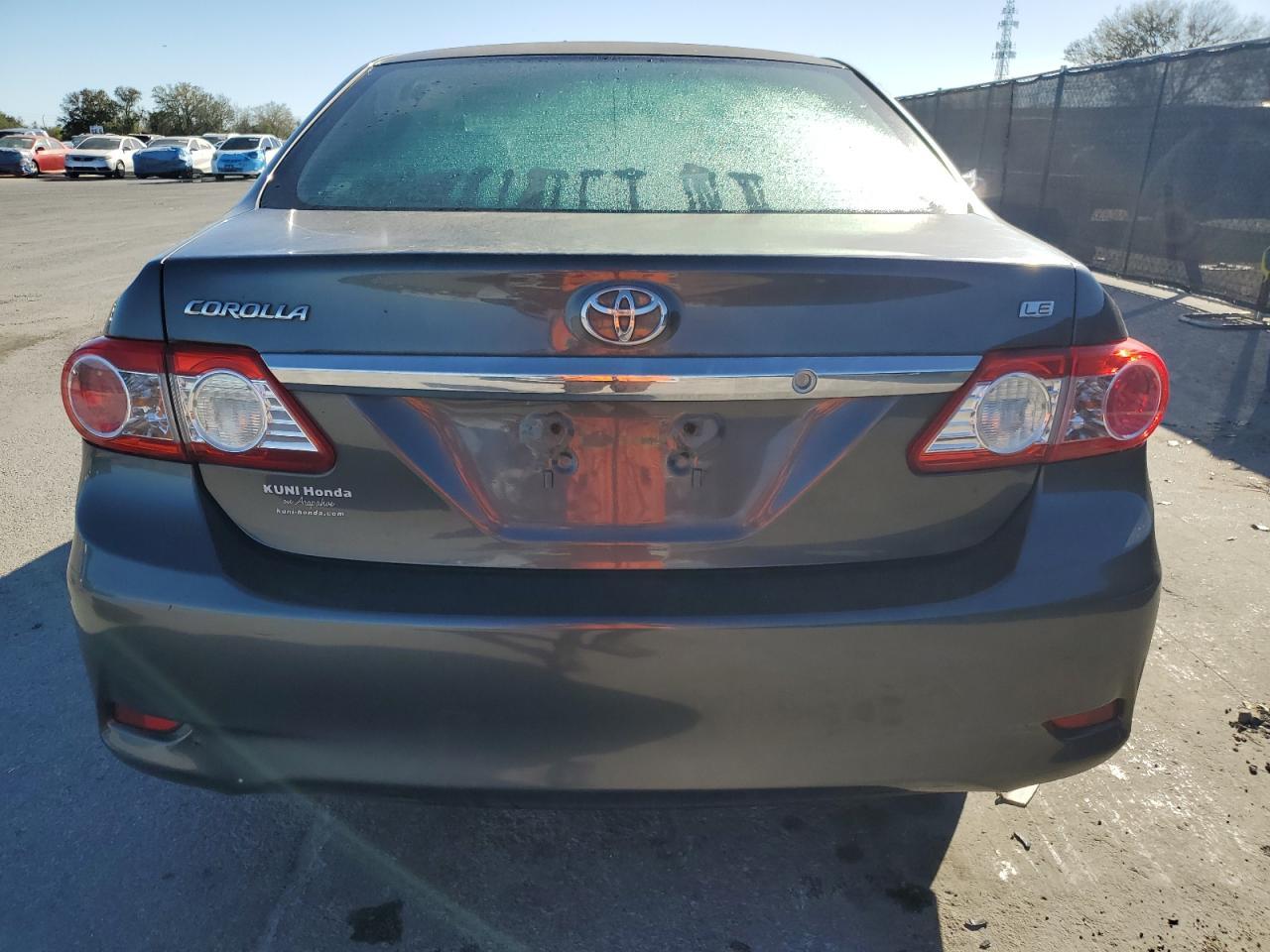 2013 TOYOTA COROLLA BA - Image 6