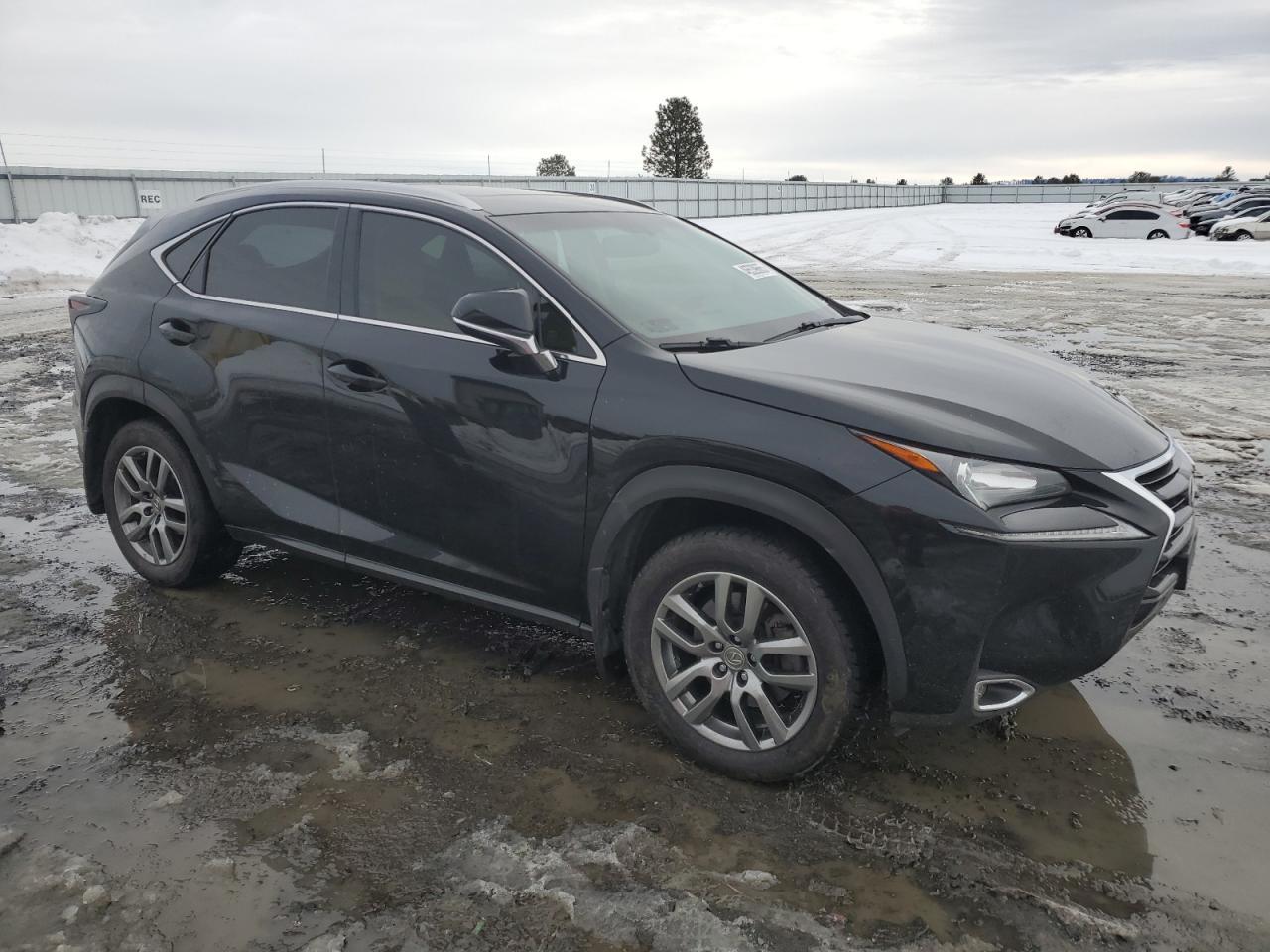 2015 LEXUS NX 200T - Фото 4