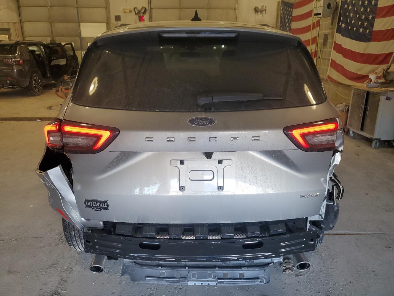 2024 FORD ESCAPE ST - Фото 6