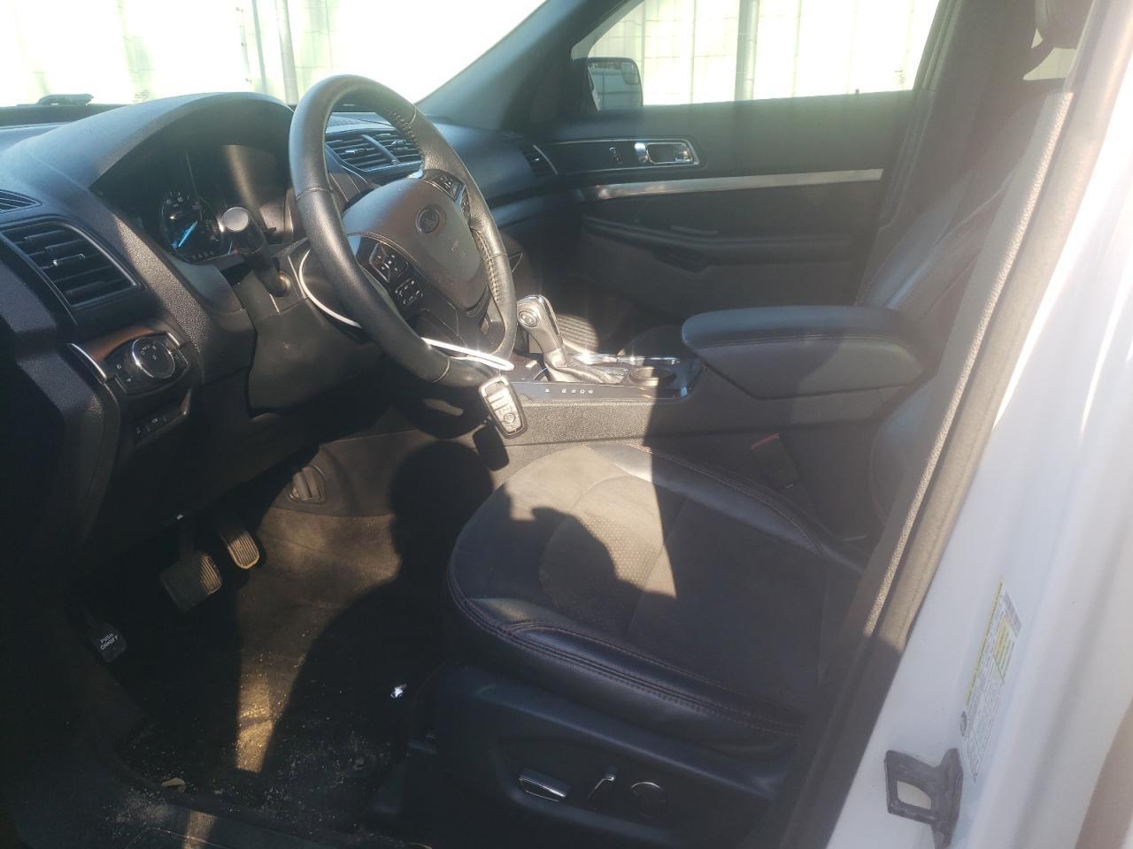 2018 FORD EXPLORER X - Фото 7