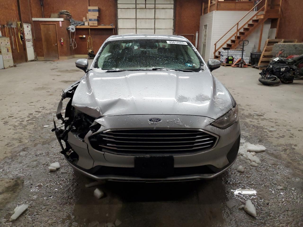 2020 FORD FUSION SE - Image 5