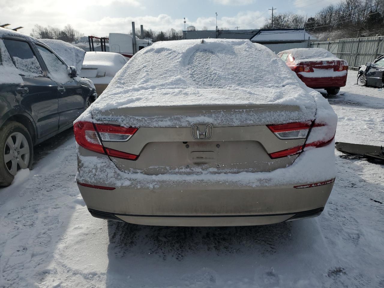 2018 HONDA ACCORD LX - Image 6