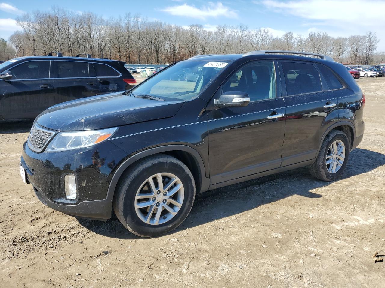2014 KIA SORENTO LX