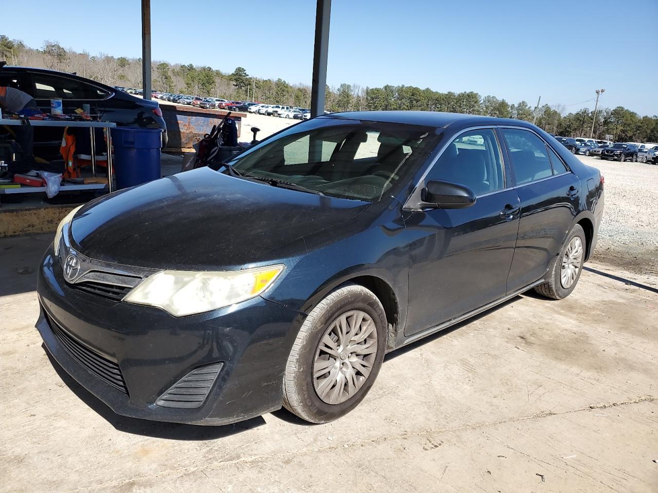 2014 TOYOTA CAMRY L